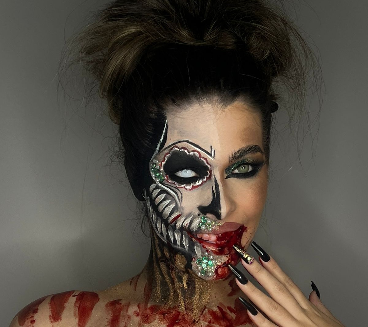 Walker Santiago dá dicas para quem deseja fazer uma makeup de Halloween poderosa e assustadora