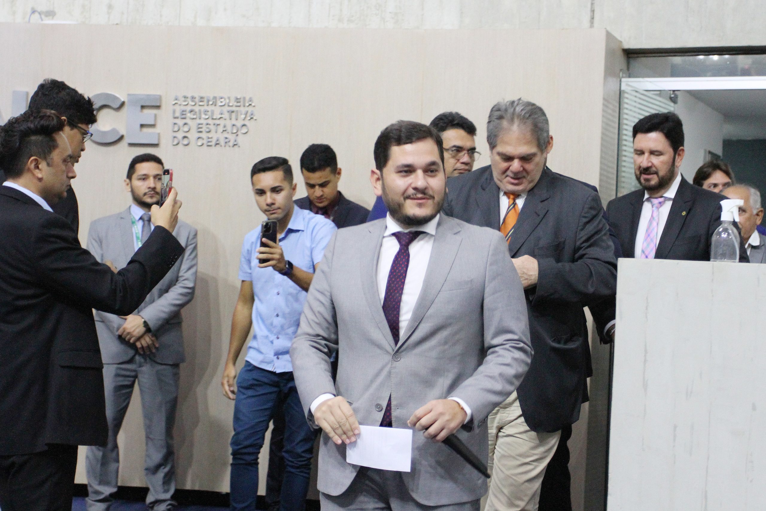 Audic Mota retorna à Assembleia Legislativa após licença de David de Raimundão