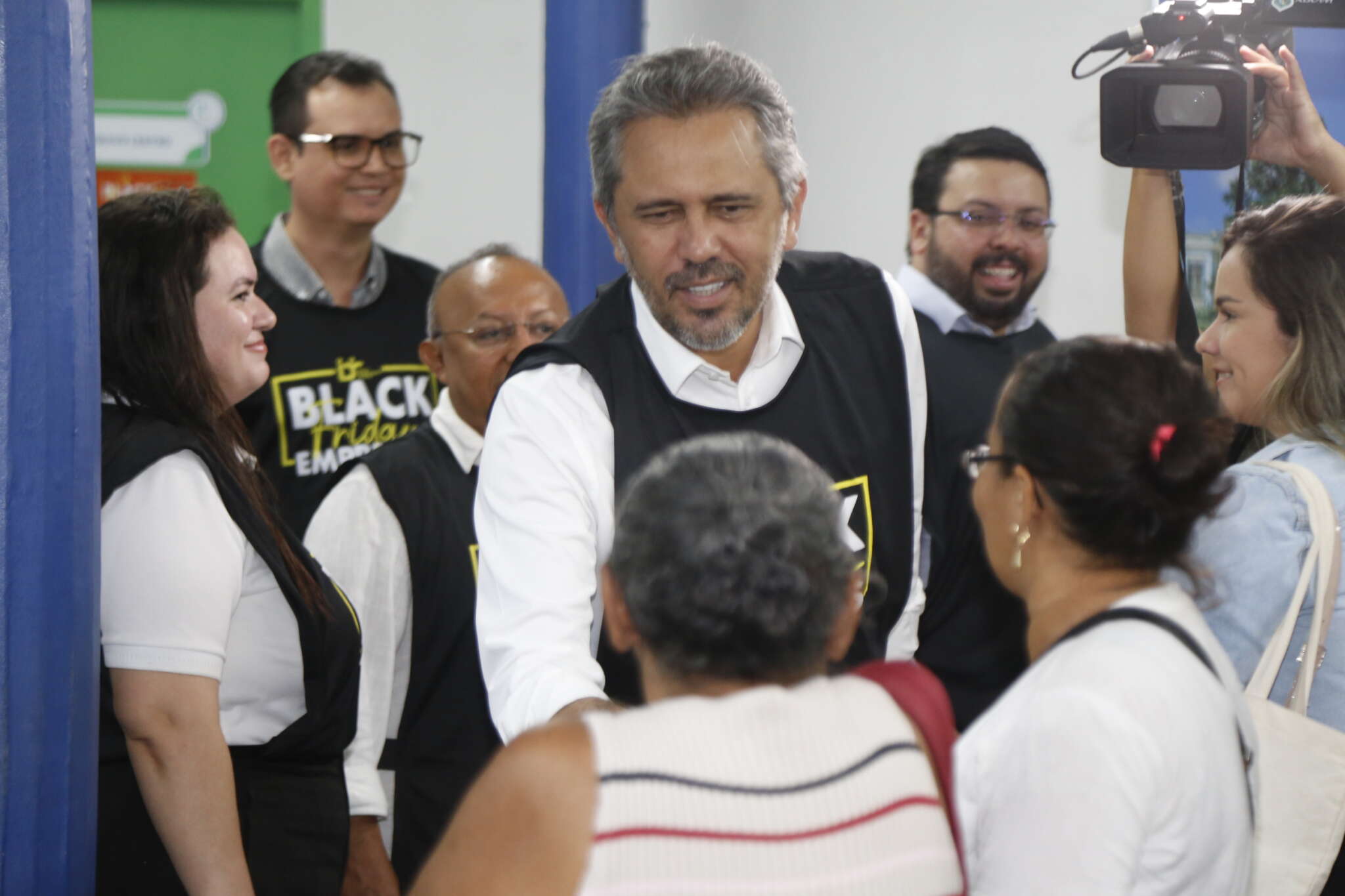 Governo do Ceará oferta mais de 4.200 vagas de emprego na Black Friday do trabalho