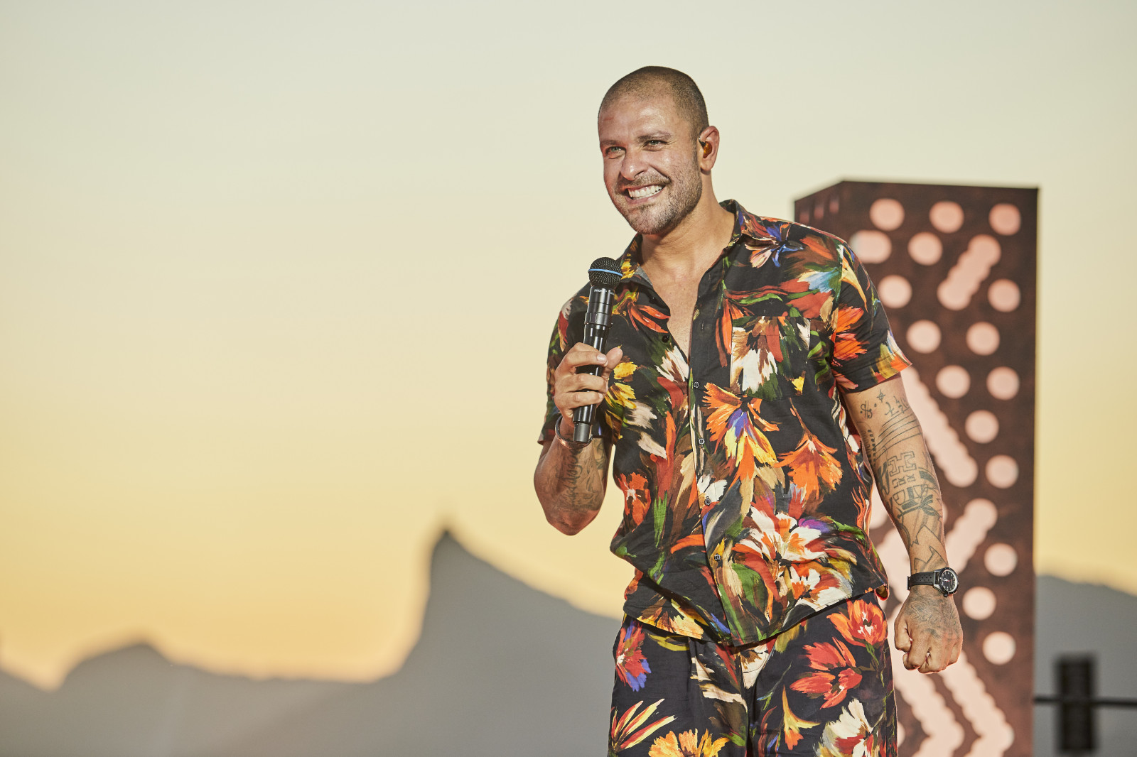 Lenita Fashion Music 23 confirma data e anuncia show de Diogo Nogueira no desfile da coleção Party Wear
