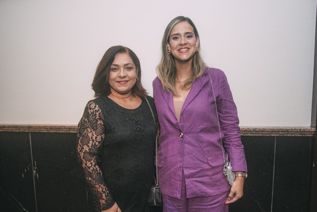 Alexandra Siebra E Olga Lessa