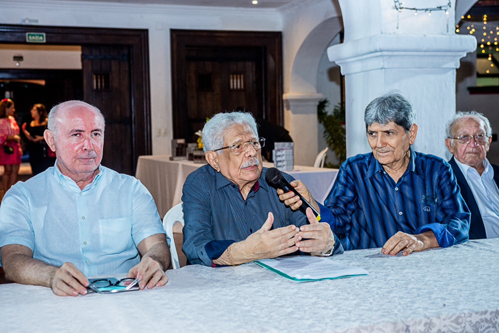 Amarílio Cavalcante, Paulo Elpídio E José Augusto Bezerra