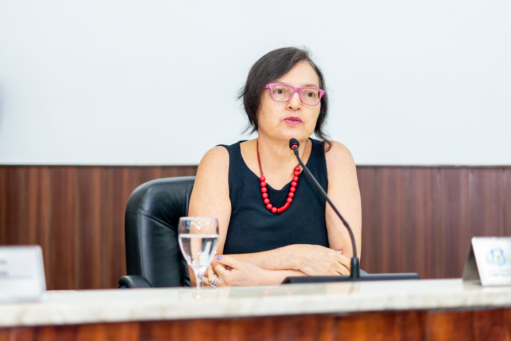 Ana Márcia Diógenes (1)