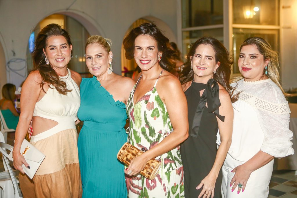 Ana Vladia Barreira, Marcia Peixoto, Ana Virgina Martins, Adriana Bezerra E Manu Romcy (7)