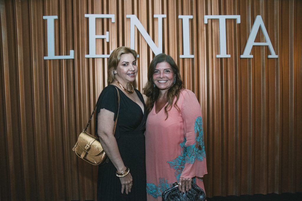 Andreia Guilherme E Silvinha Carneiro