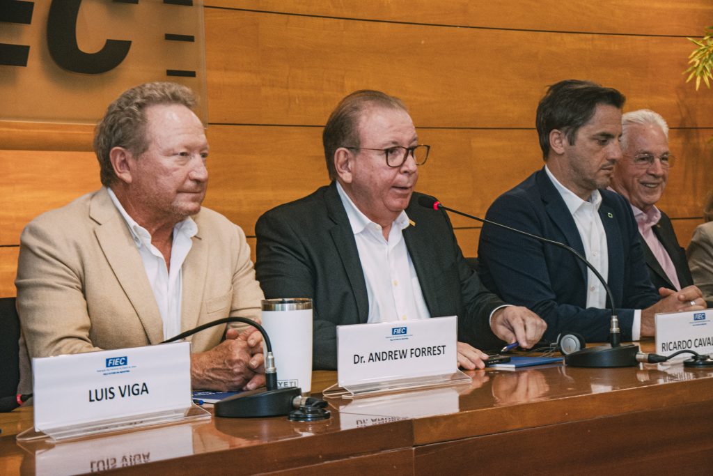 
				Andrew Forrest, Ricardo Cavalcante e Agustin Pichot 
				