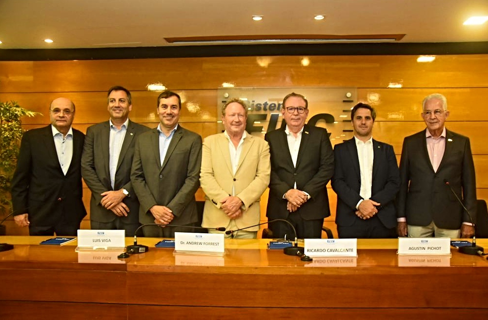 Andrew Forrest apresenta o projeto da usina de H²V da Fortescue no Pecém Andrew Forrest apresenta o projeto da usina de H²V da Fortescue no Pecém