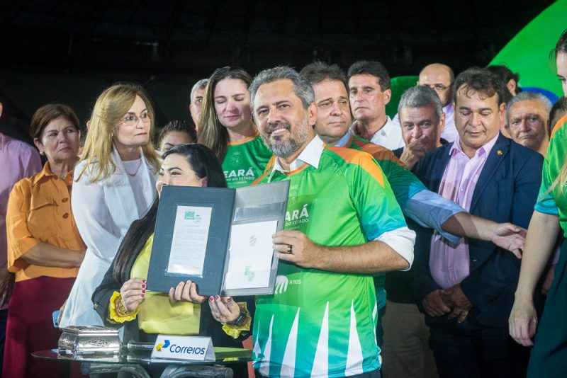 COM INAUGURAÇÃO DE MELHORIAS - Governo do Ceará realiza solenidade em comemoração aos 50 anos da Arena Castelão