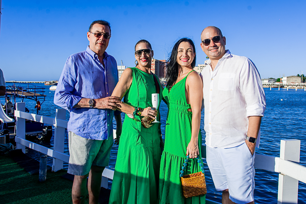 Brava Wine reúne seletos convidados para evento exclusivo no barco Vcat Inn Sunset