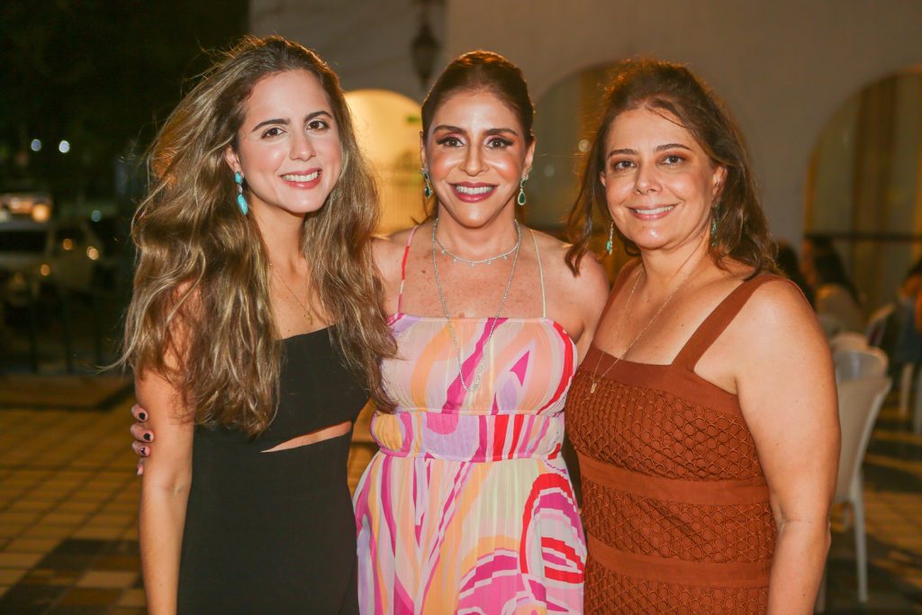 Bia Gradvhol, Cris Faria E Claudia Gradvhol (1)