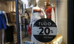 Black Friday Comércio Loja Vitrine Varejo Foto Agência Brasil