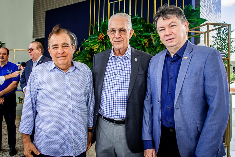 Reconhecimento - Cerimônia na Casa da Indústria marca os 80 anos de atividades do SENAI Ceará