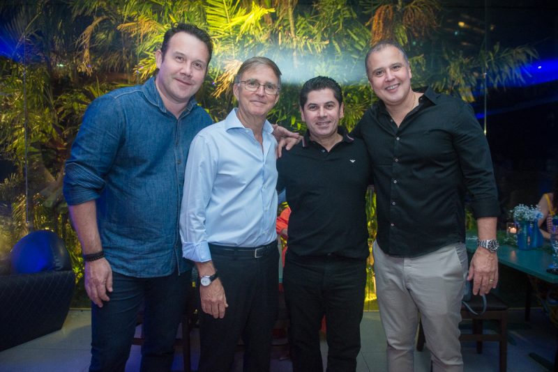 REJUVENESCIMENTO FACIAL - Clínica Essence apresenta tecnologia EMFACE em evento exclusivo no Pipo Restaurante