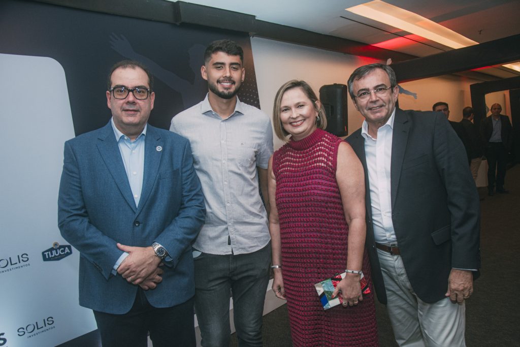Delano Macedo, Gabriel Carvalho, Renata Santiago E Washington Bezerra