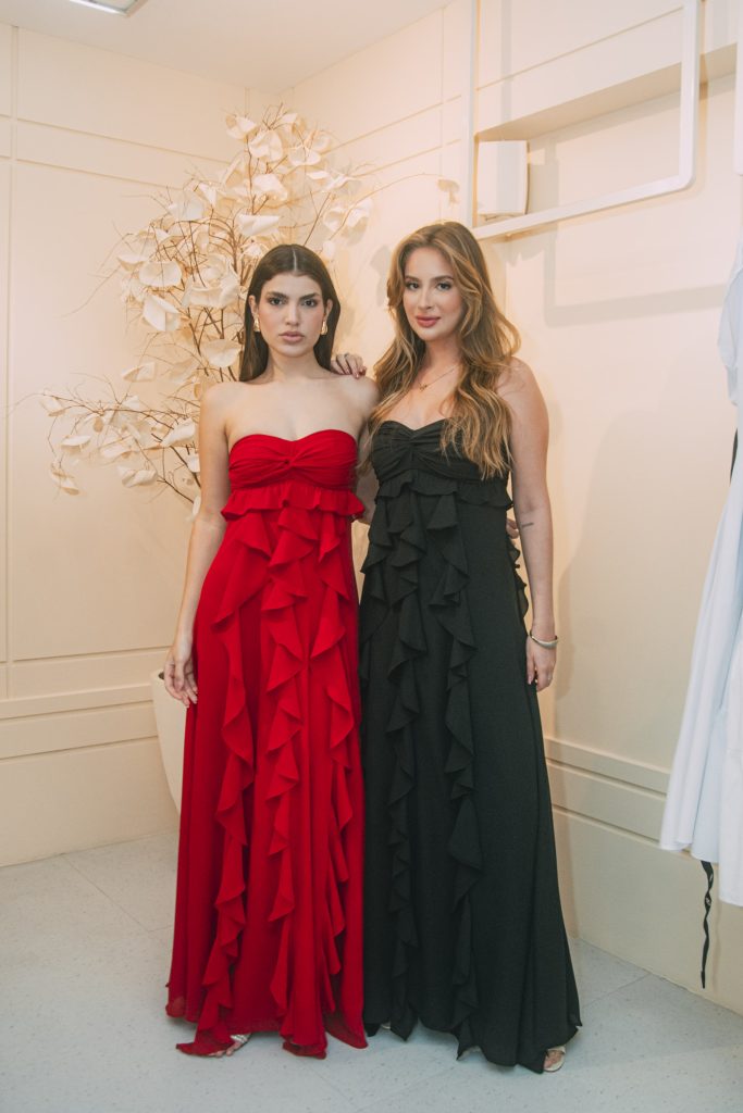 Eduarda Ferro E Bia Maia