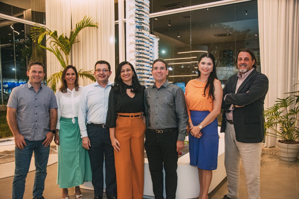 Fabio Albuquerque, Renata Santiago, Dejarino Santos, Joelma Santos, Roberto Araujo, Hisssa Tavares E Vittorio Ghia