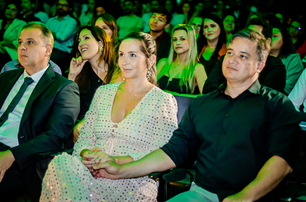 Fernanda Colares E Cedric Netto