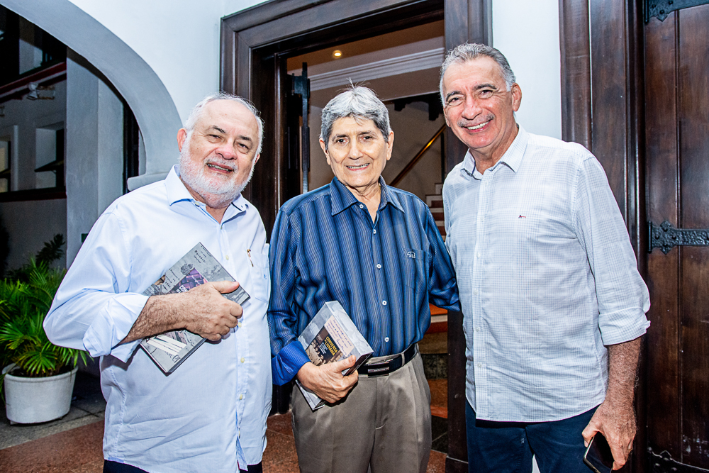 Filomeno Moraes, José Augusto Bezerra E Artur Bruno