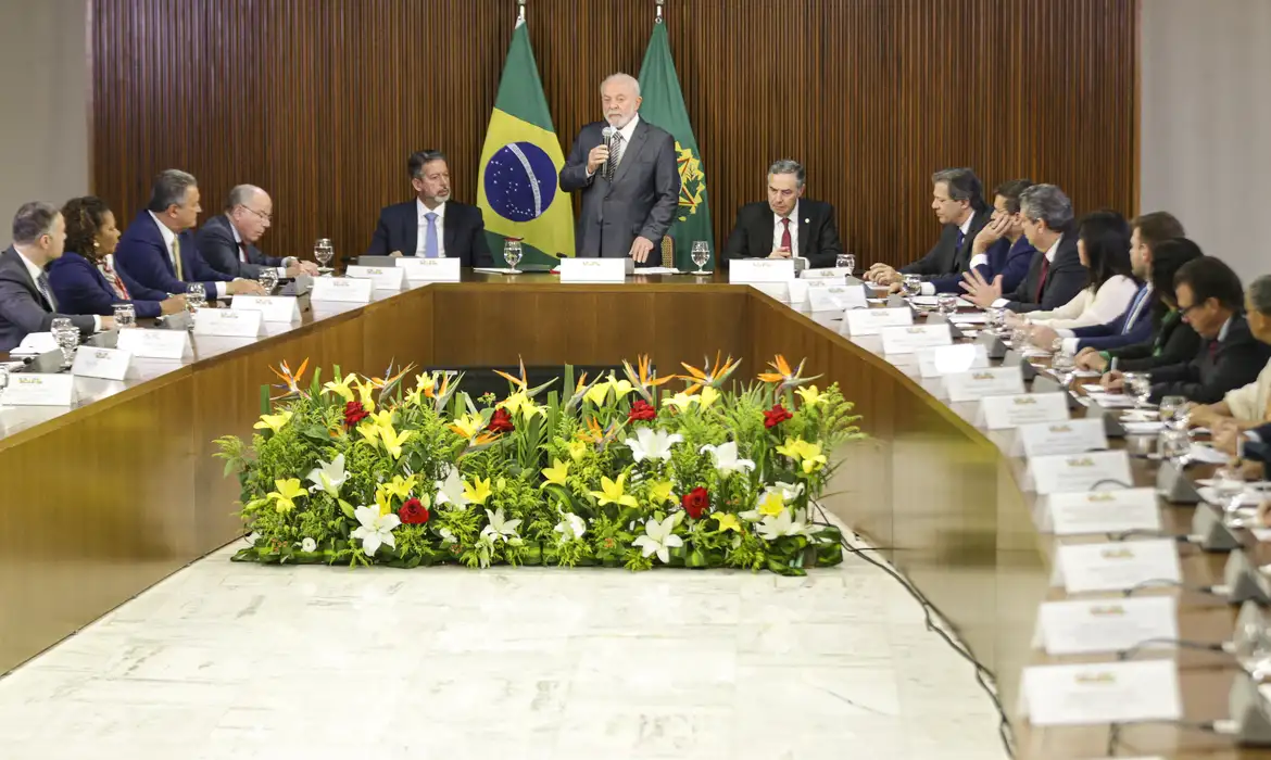 Brasil pode usar comando do G20 para propor reforma do FMI