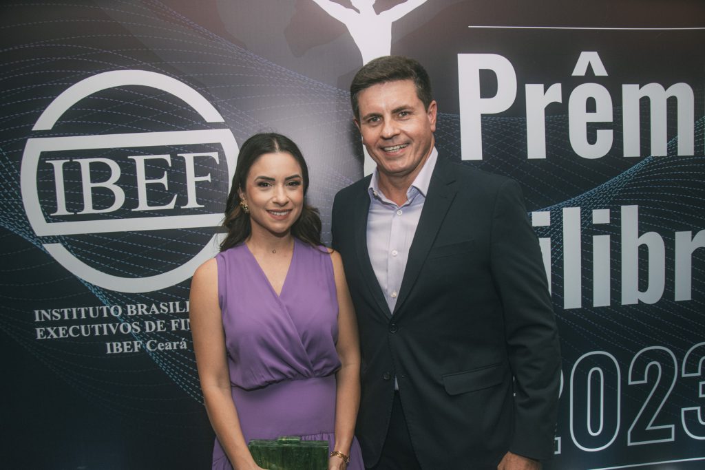 Gabriela E Ives Castelo Branco