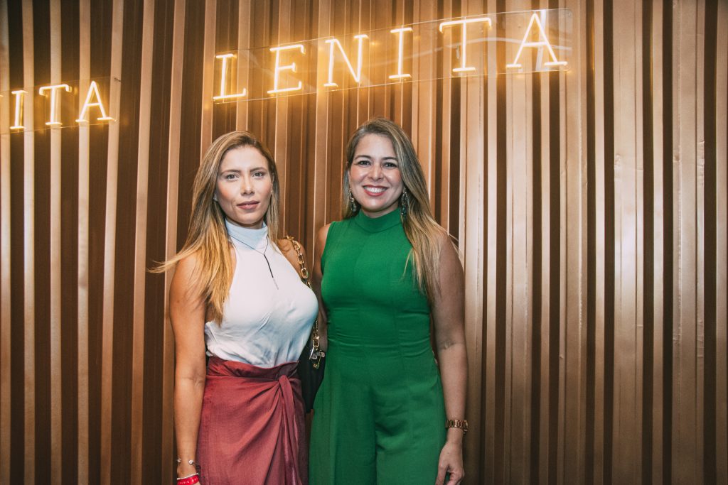 Gabriela Pontes E Laura Dantas