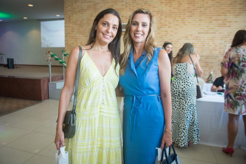 Solidariedade - Voluntárias do grupo Costurinha Fortaleza realizam chá da tarde e bazar beneficente no Círculo Militar