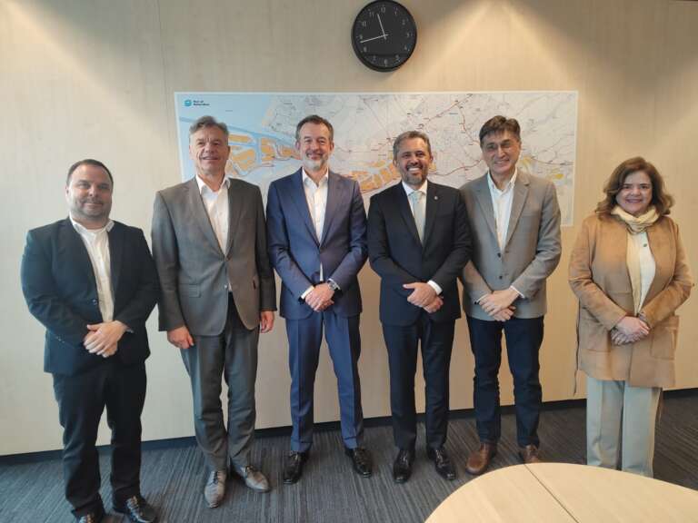 Governador Elmano de Freitas visita Porto de Roterdã Governador Elmano de Freitas visita Porto de Roterdã