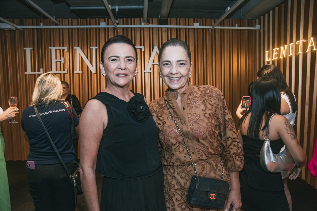 Guiomar Feitosa E Giana Studart