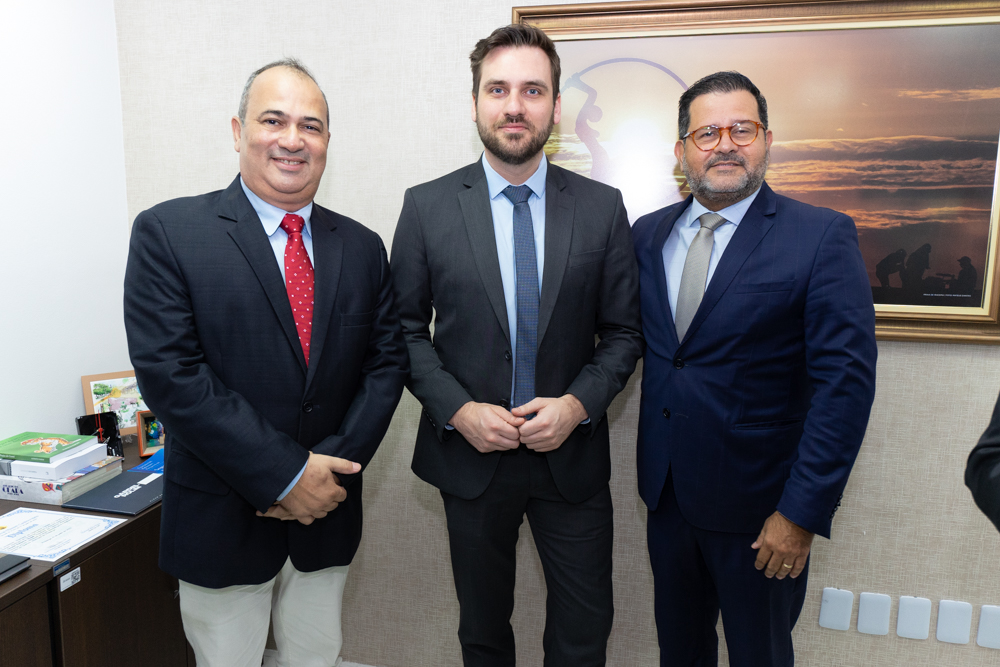 Hermann Hesse, Douglas Santucci E Carlo Bastos (2)