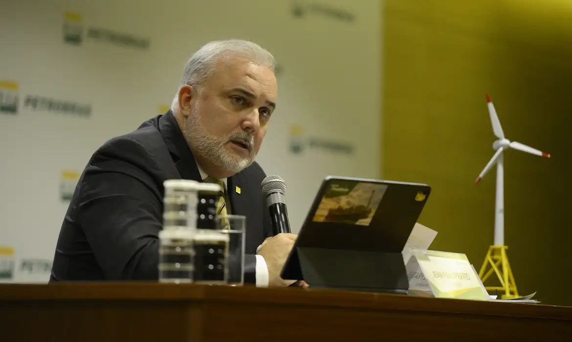 Petrobras deve anunciar plano estratégico na sexta-feira, diz Prates