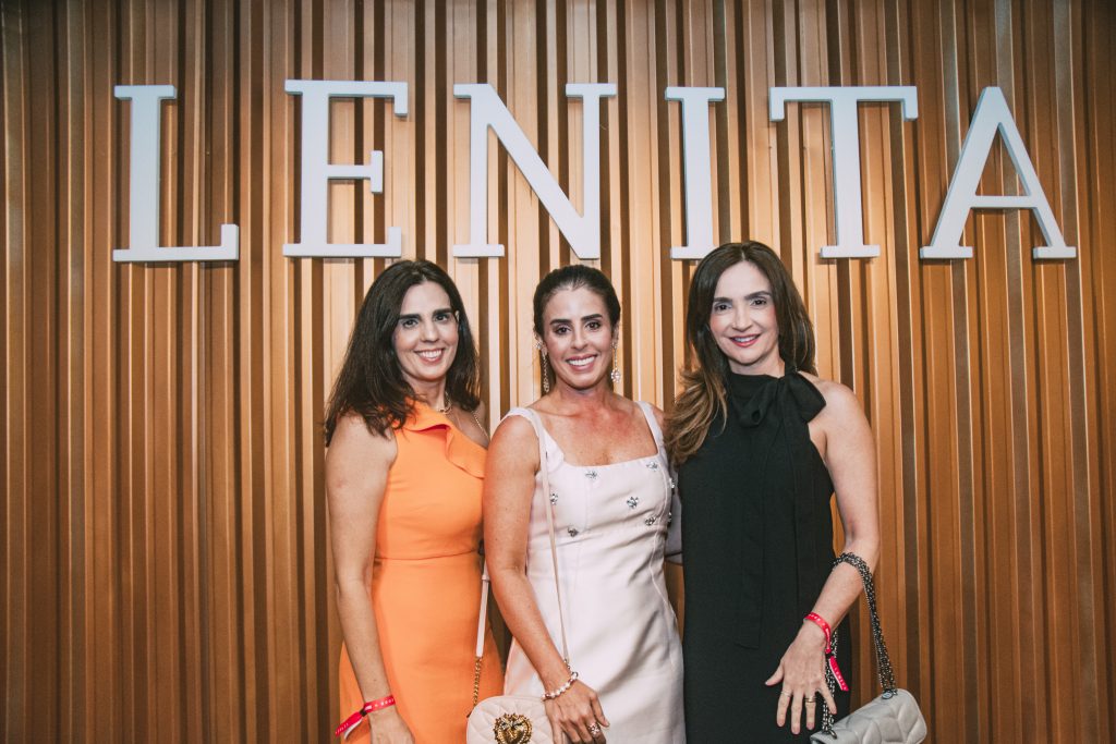 Jeritza Rocha, Melania Rodrigues E Debora Barroso