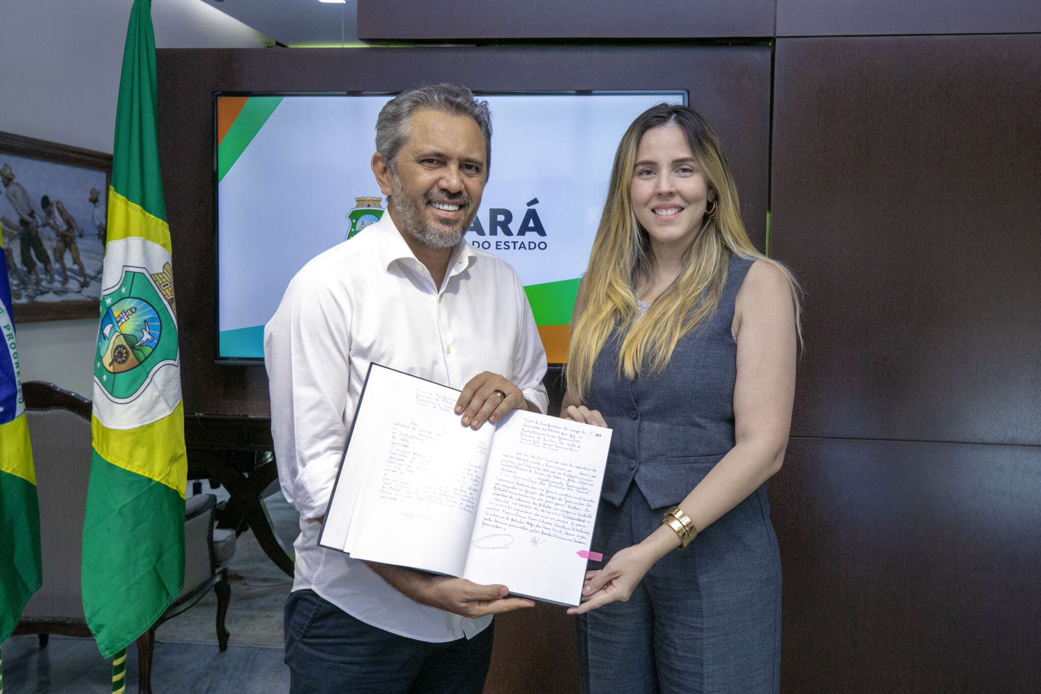 Jade Romero assume Governo do Ceará durante agenda oficial de Elmano no exterior