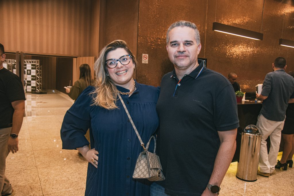 Karine Loureiro E Erico Barroso