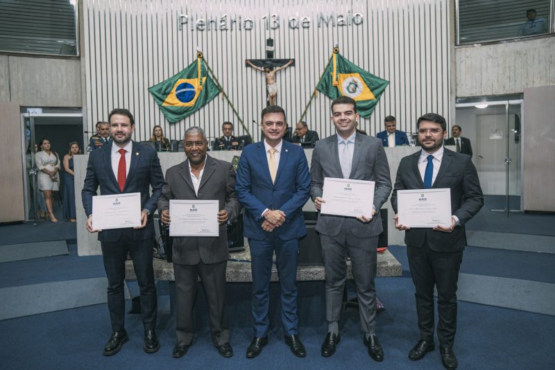 Leonardo Couto, Waldemir Catanha, Fernando Santana, Matheus Teodoro E Paulo Italo