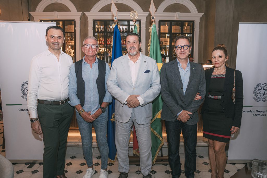 Luca Lunghi, Claudio Sconparine, Vittorio Ghia, Carlo Bonzano E Adenizia Maia