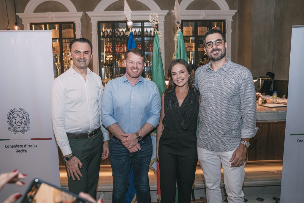 Luca Lunghi, Lissandro Turatti, Tais Lopes E Andre Xerez