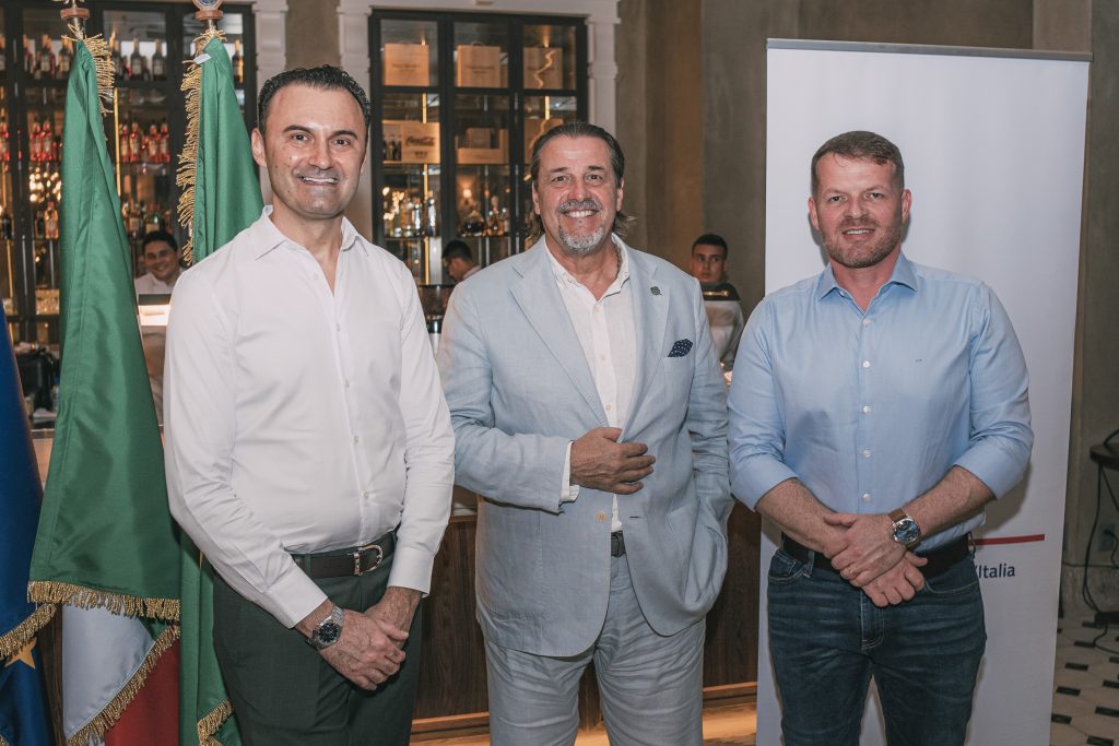 Luca Lunghi, Vittoria Ghia E Lissandro Turatti