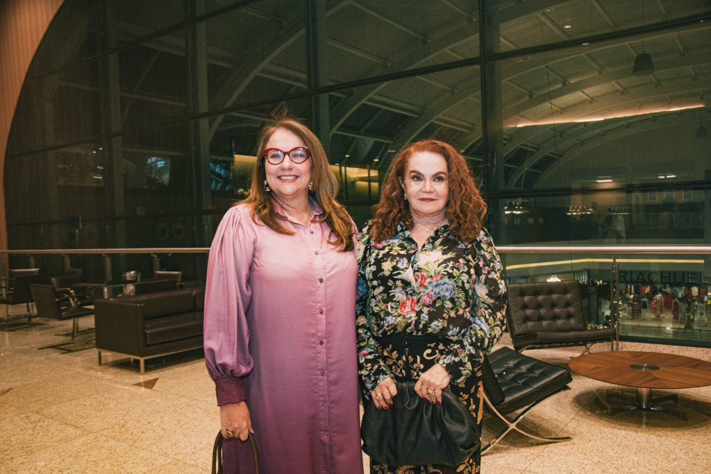 Luiziane Cavalcante E Liseux Brasileiro