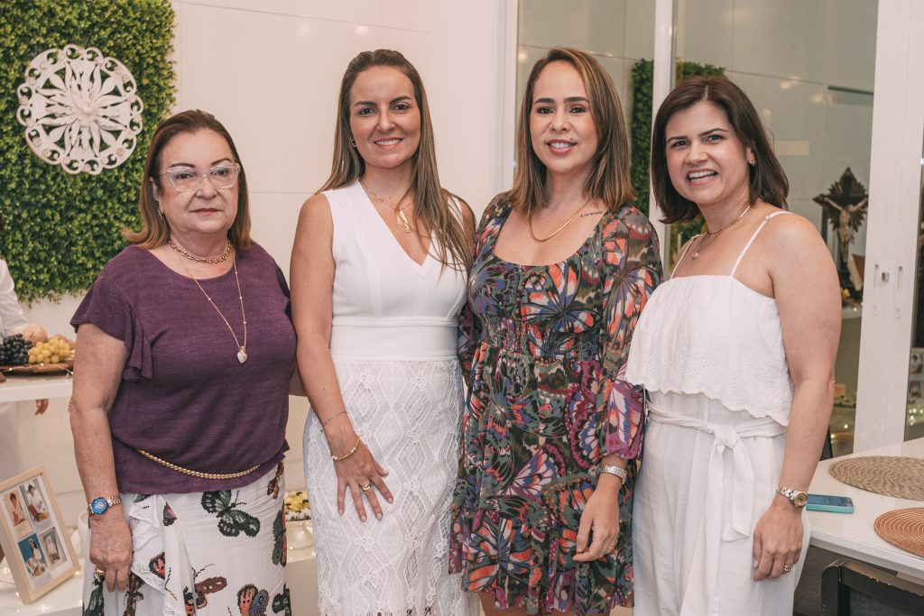 Mana Luna, Raquel Vasconcelos, Flavia Luna E Ticiana Brigido