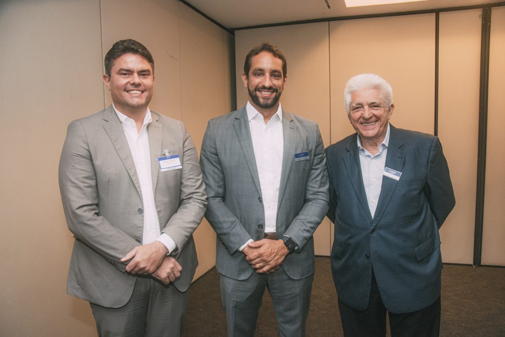 Marlos Costa, Marcelo Moreira E Deusmar Queiros