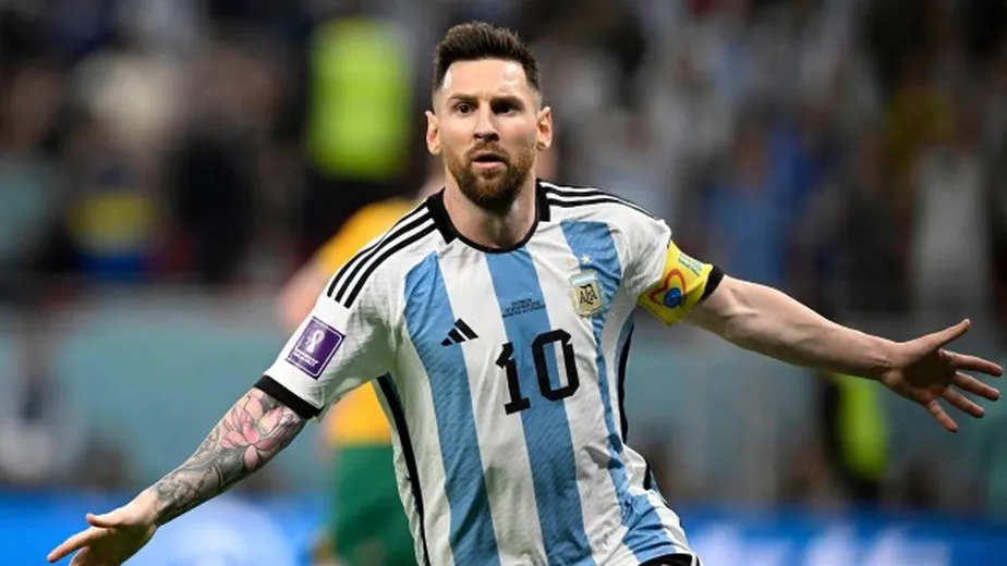 Camisas usadas por Messi na Copa do Qatar vão a leilão e podem valer R$ 48 milhões