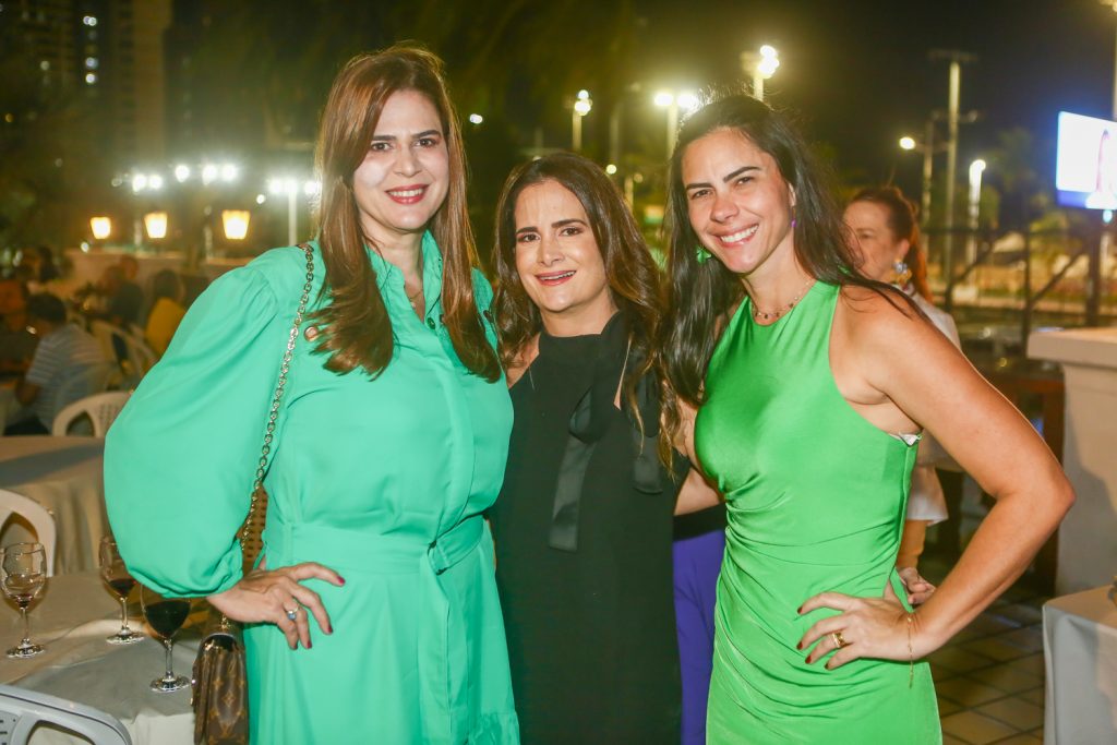 Mirela De Castro, Adriana Bezerra E Carol Do Ceara (2)
