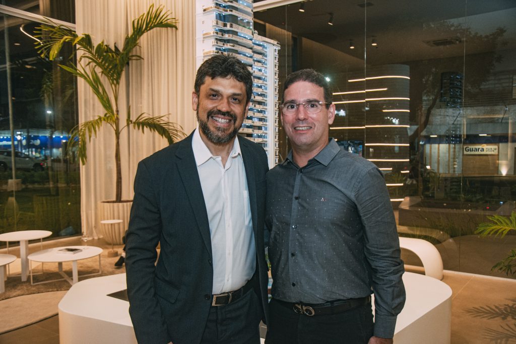 Moacenir Felix E Roberto Araujo