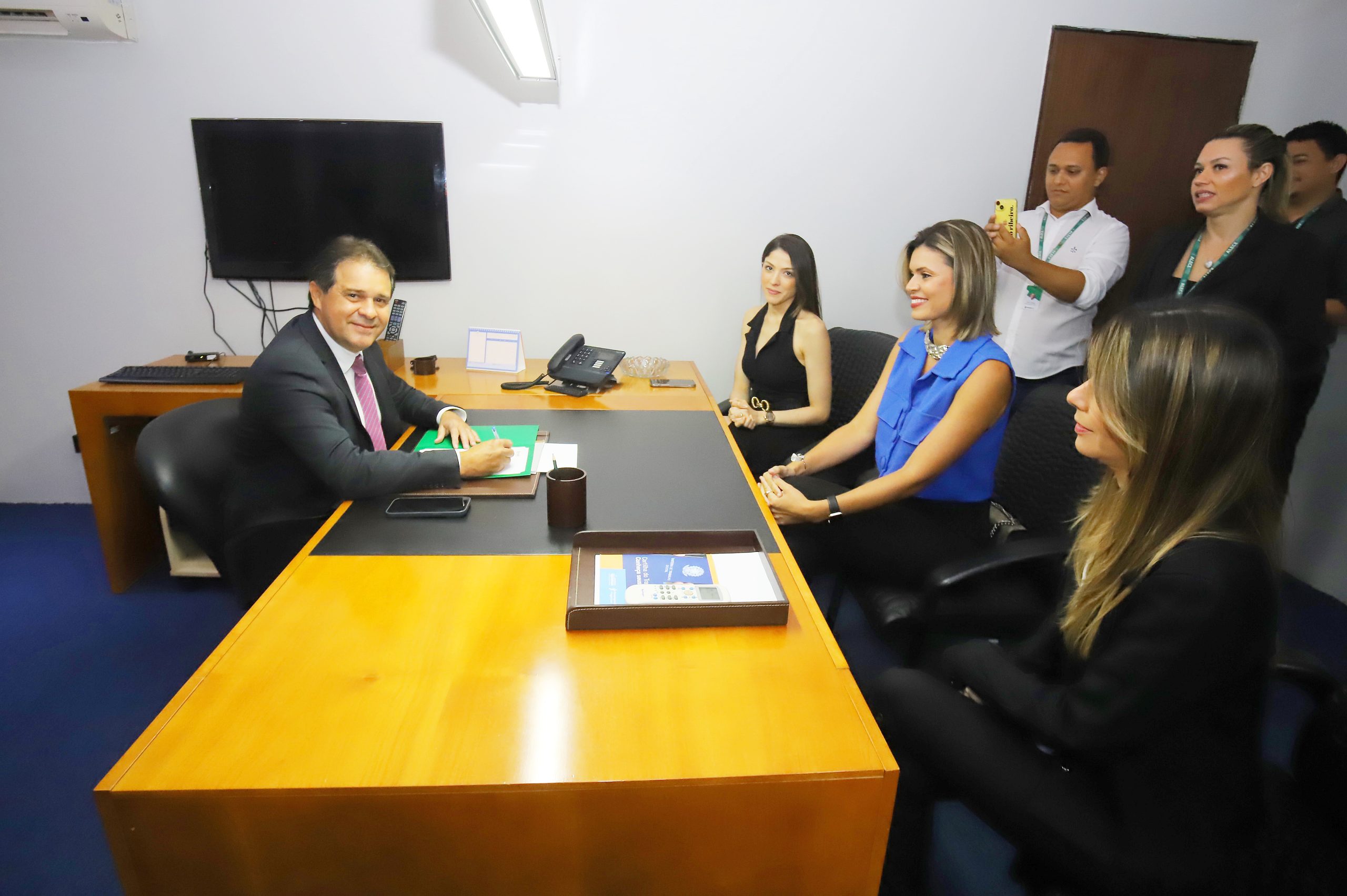 Assembleia e OAB Ceará assinam Termo de Cooperação Técnica