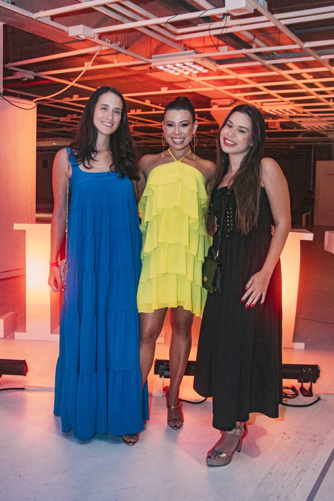 Paula Assuncao, Maria Clara Negrao E Maria Gadelha