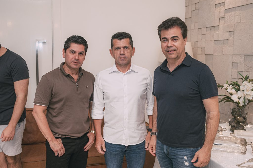 Pompeu Vasconcelos, Erick Vasconcelos E Duda Brigido