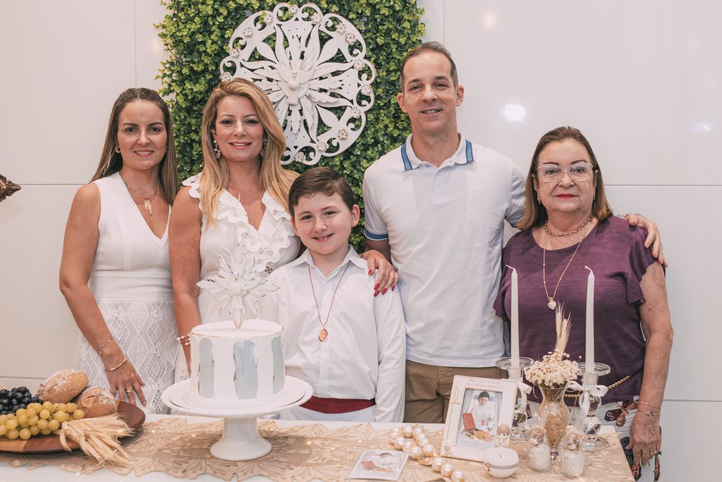 Raquel Vasconcelos, Tatiana Luna, Erick Vasconcelos, Rodrigo Luna E Mana Luna