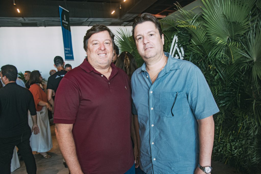 Rodrigo E Ciro Moreira