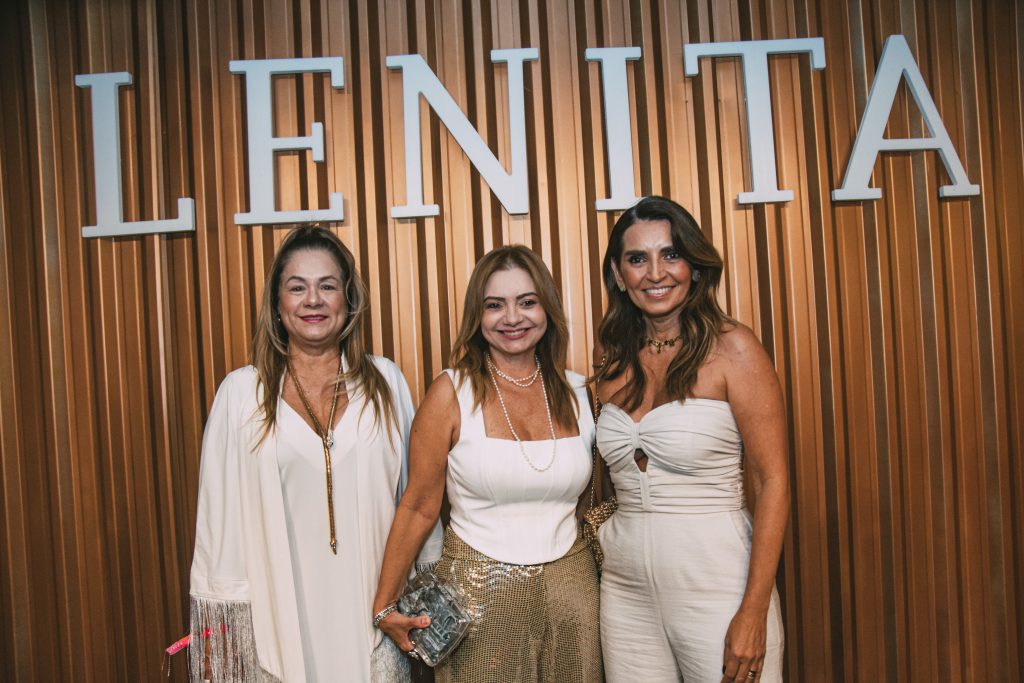 Sarah Philomeno, Cris Camelo E Marcia Travessoni (2)