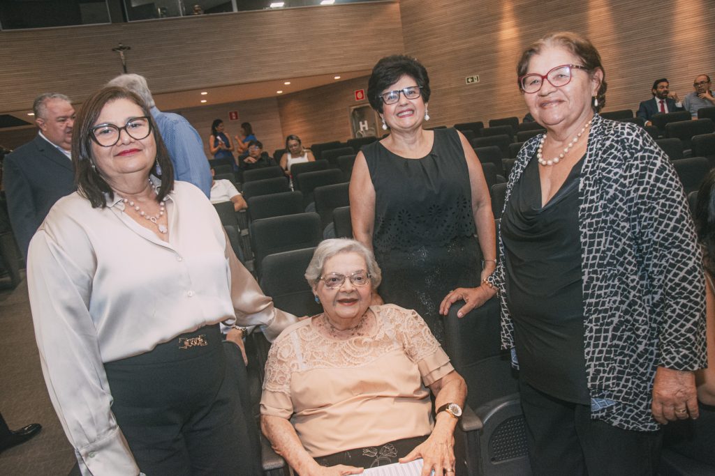 Telma Soares, Elvira Bezerra, Celina Soares E Meire Soares